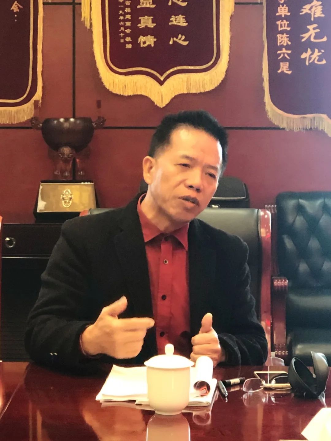军队转业干部在企业维权会所_商会走访会员企业_