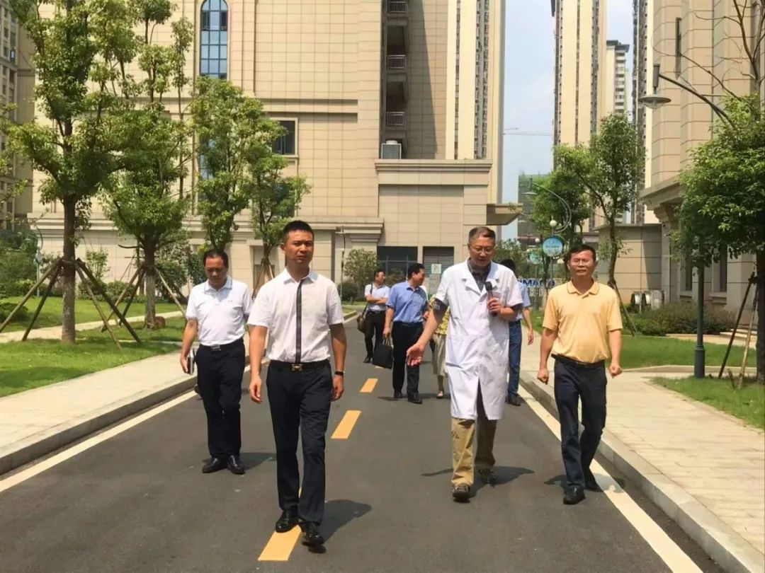 工商联领导走访企业_福建工商联书记_