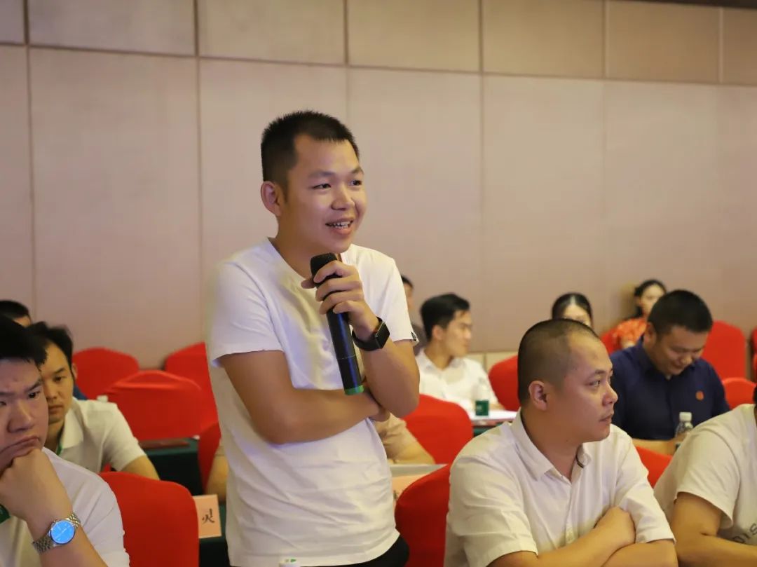 【商会动态】江西省福建总商会举办“后疫情时期行业面临的挑战与机遇”交流研讨会__【商会动态】江西省福建总商会举办“后疫情时期行业面临的挑战与机遇”交流研讨会