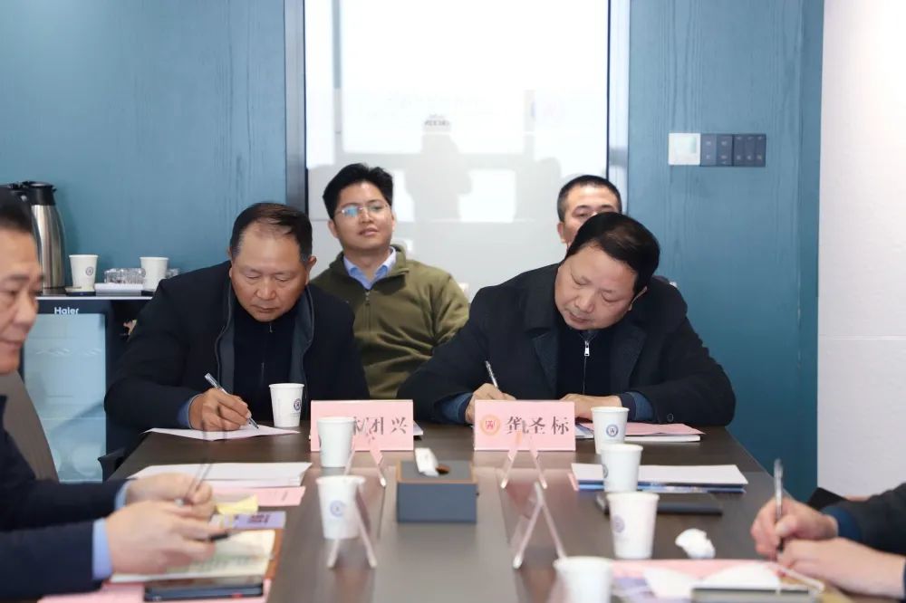 拜访商会会长_专访商会会长_