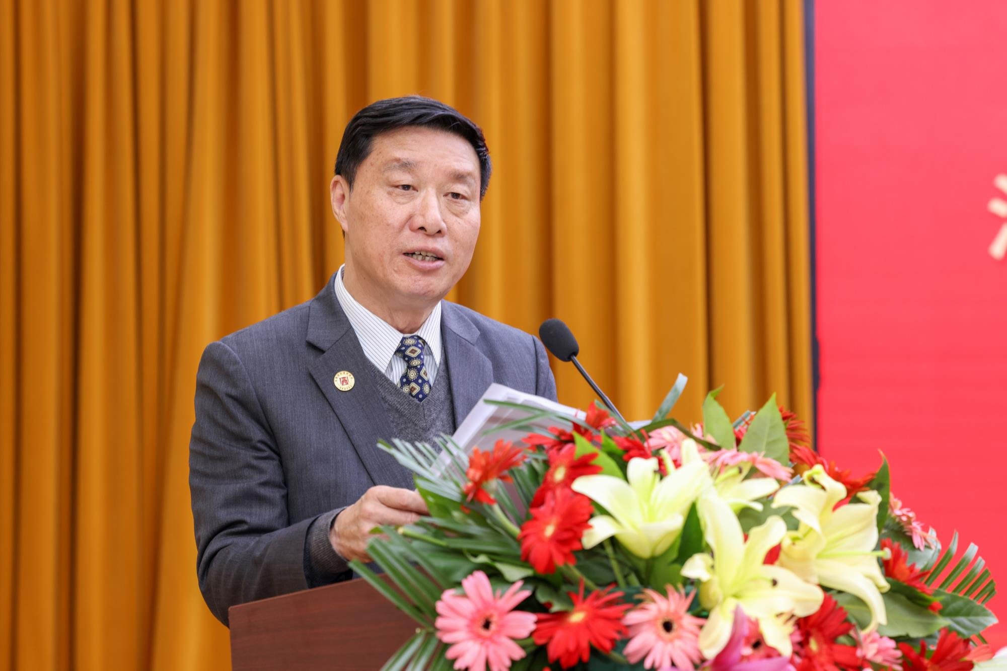 简立明.jpg